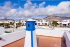 Wonderful 2 bedroom property with communal pool in Puerto Calero - Puerto Calero - Property Picture 1