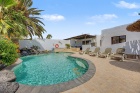 Exclusive property, heated pool, guest annex, walk to town - Playa Blanca - Property Picture 1