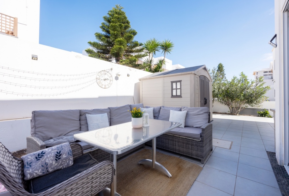 Exclusive Ground Floor Apartment Just 5 Minutes from the Beach in Puerto del Carmen - Puerto del Carmen - lanzaroteproperty.com