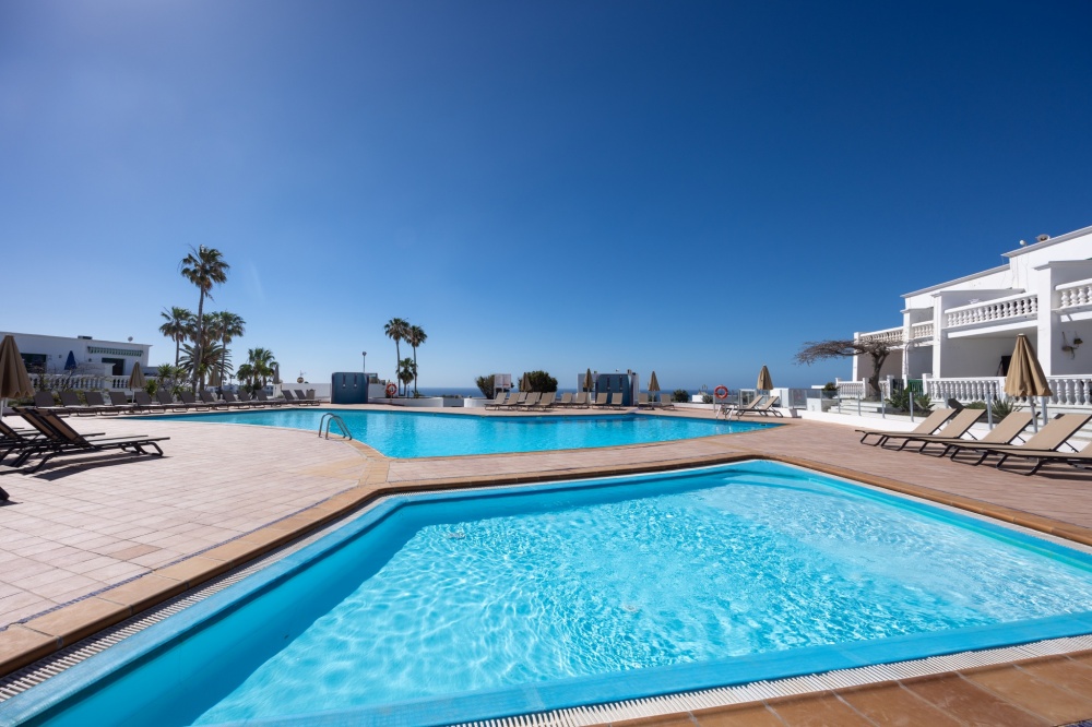 Incredible views and shared pool in Puerto del Carmen - Puerto del Carmen - lanzaroteproperty.com