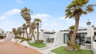Stunning 2 bedroom bungalow in frontline complex in Costa Teguise - Costa Teguise - Property Picture 1
