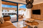Playa Blanca villa with pool, garage and investment potential - Playa Blanca - Property Picture 1