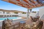 Playa Blanca villa with pool, garage and investment potential - Playa Blanca - Property Picture 1