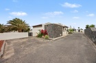 Corner villa with heated pool in sought-after La Goleta. - Playa Blanca - Property Picture 1