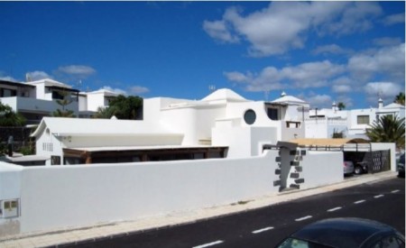 10 Reasons Why You Should Buy Property in Lanzarote